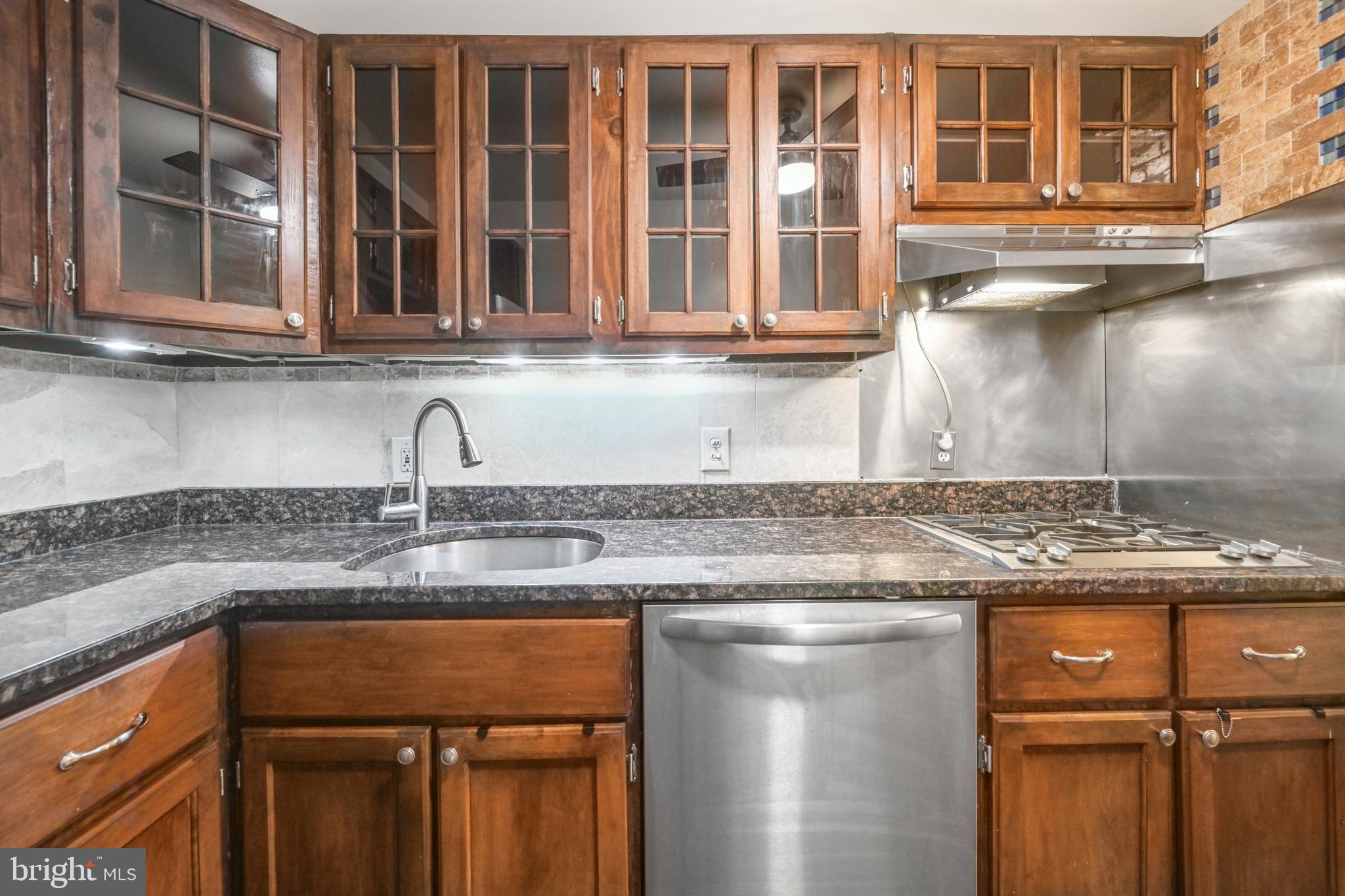5101 River Rd #409