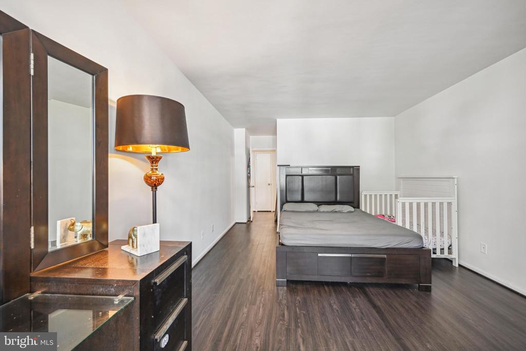 5101 River Rd #409