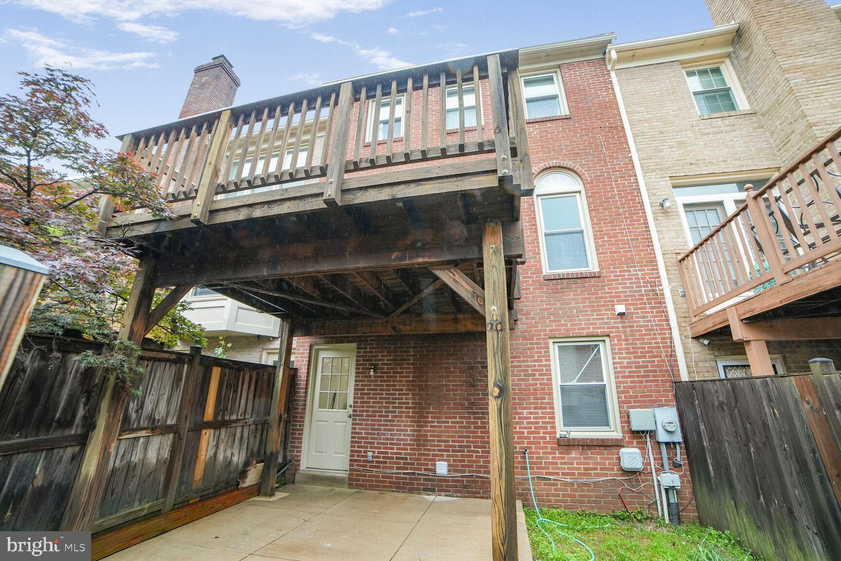 15306 Georgian Square Ct
