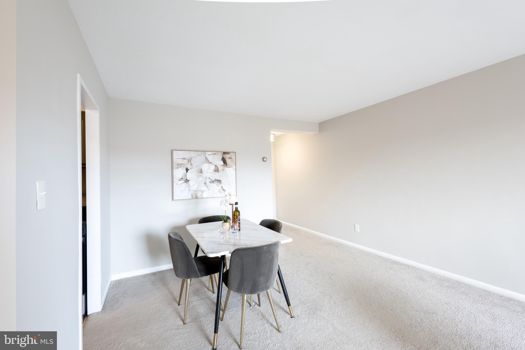 1931 N CLEVELAND ST #602