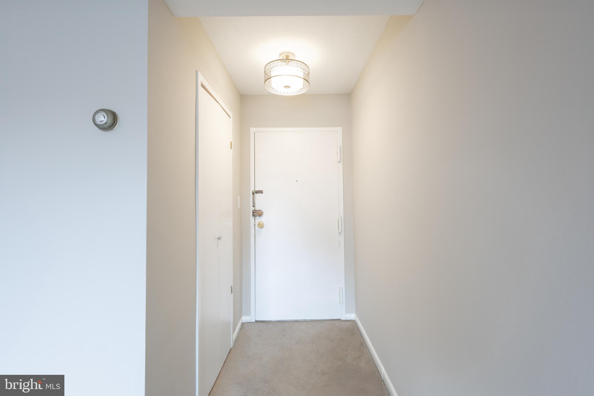 1931 N CLEVELAND ST #602