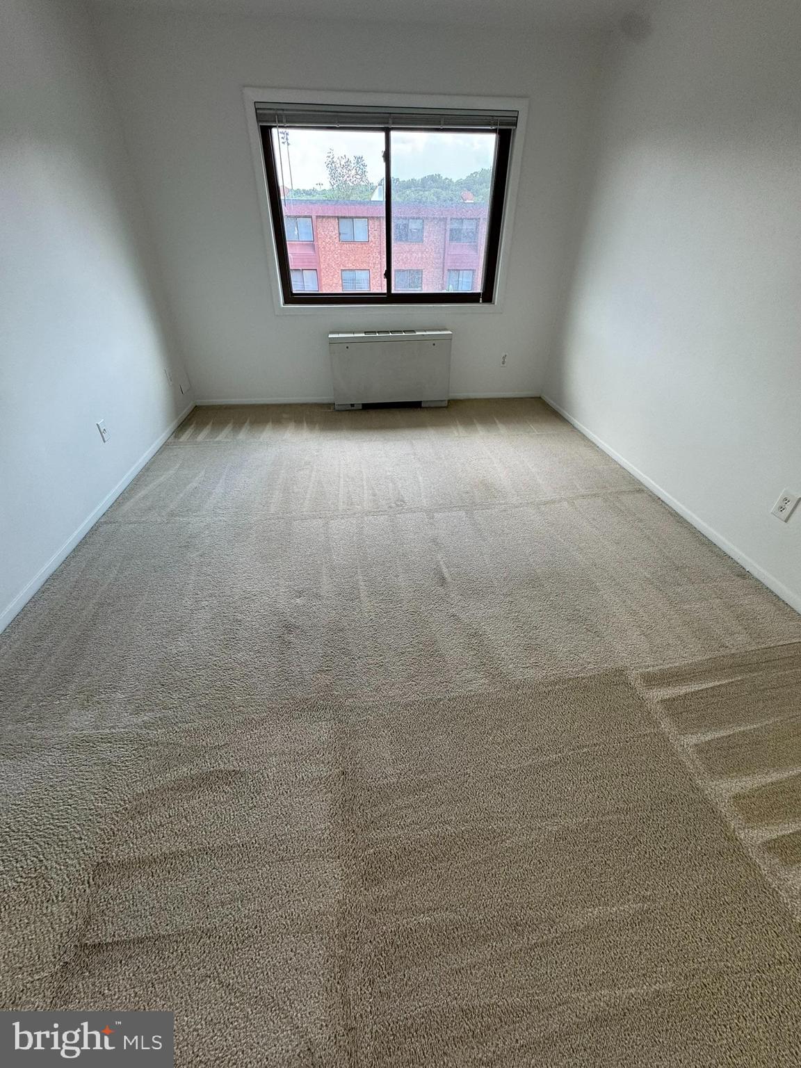 1509 S GEORGE MASON DR #22