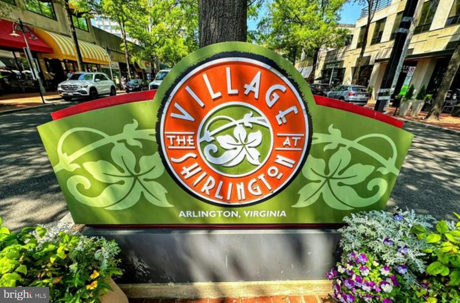 1509 S GEORGE MASON DR #22