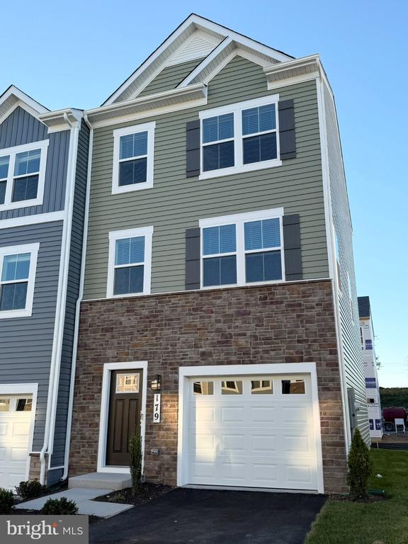 179 SIOUX LOOP