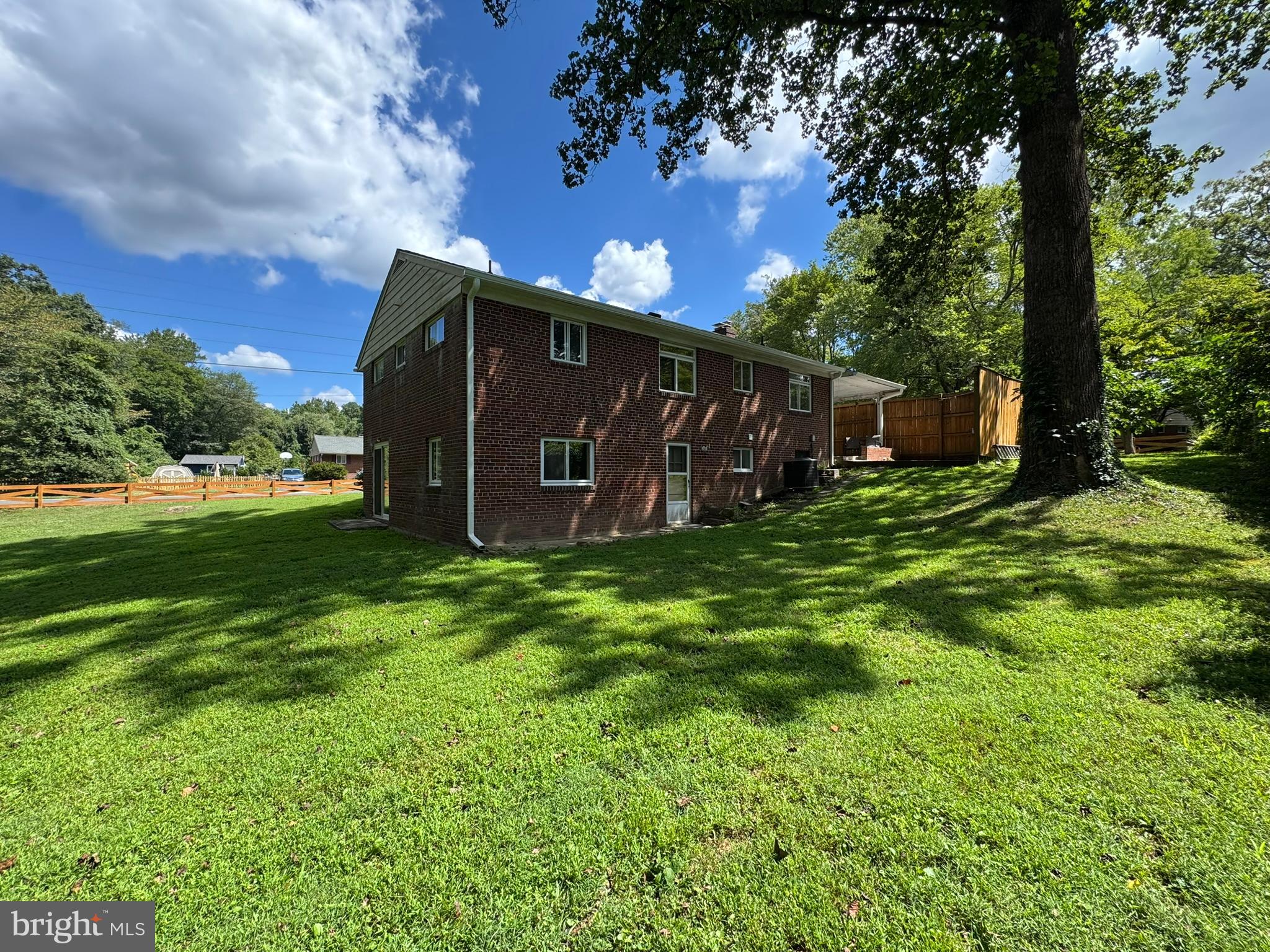 7401 CAMP ALGER AVE