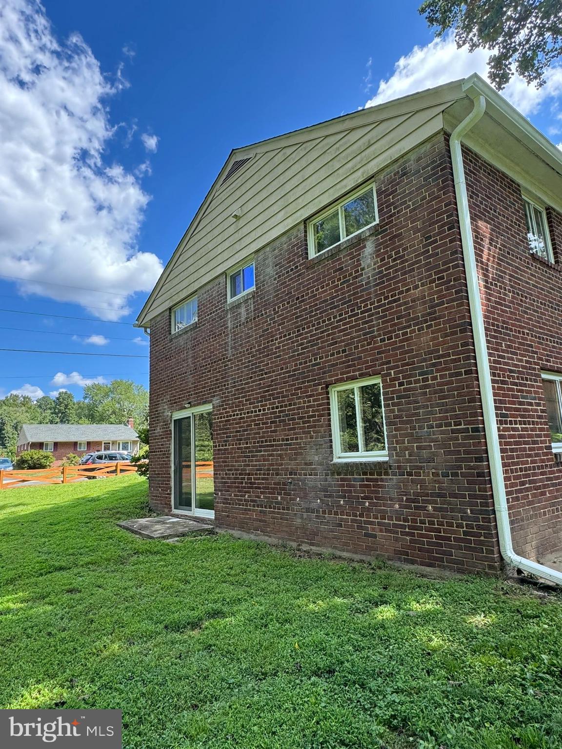 7401 CAMP ALGER AVE