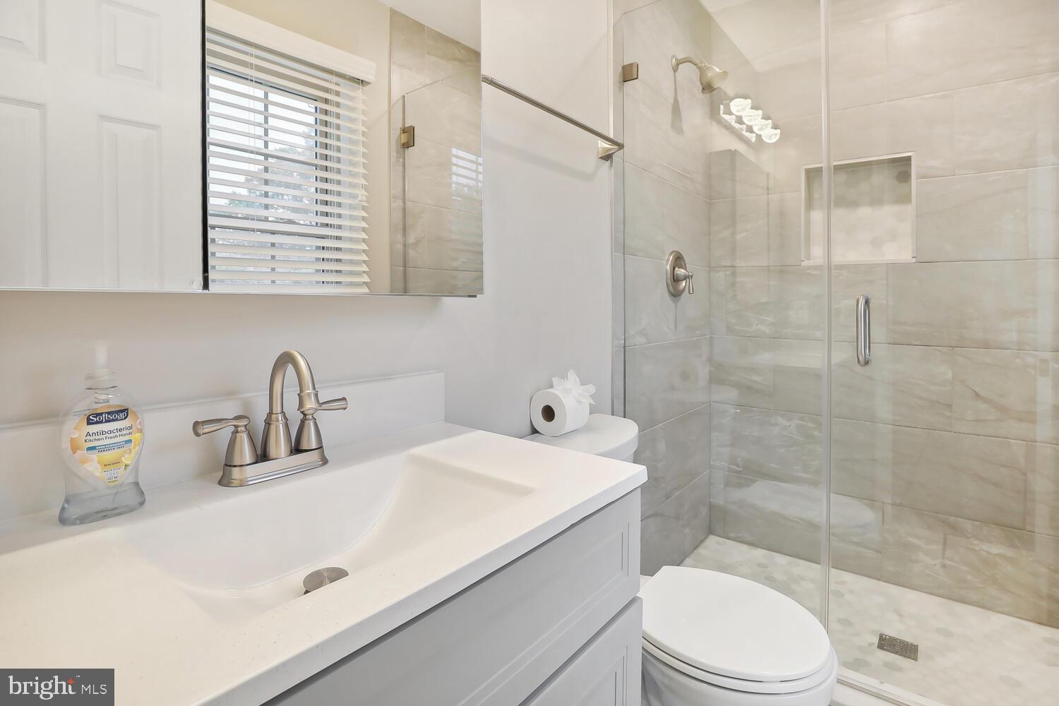 2292 IDYLWOOD STATION LANE