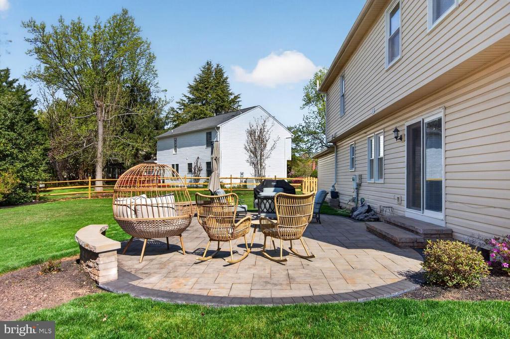 2208 HALTER LANE