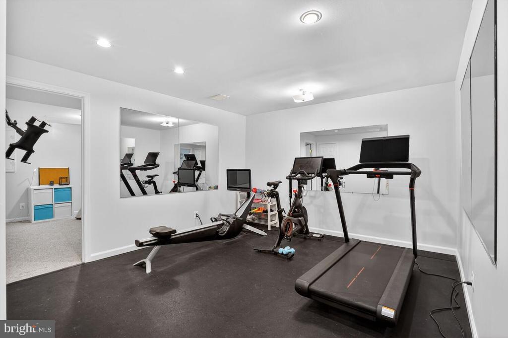 2208 HALTER LANE