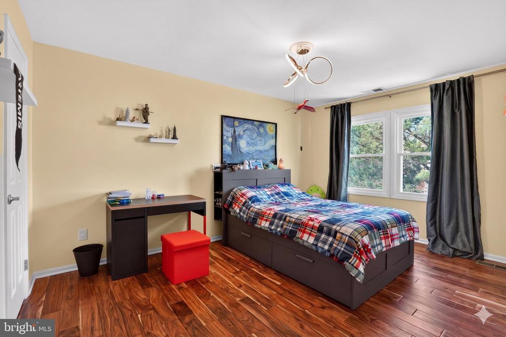 2208 HALTER LANE