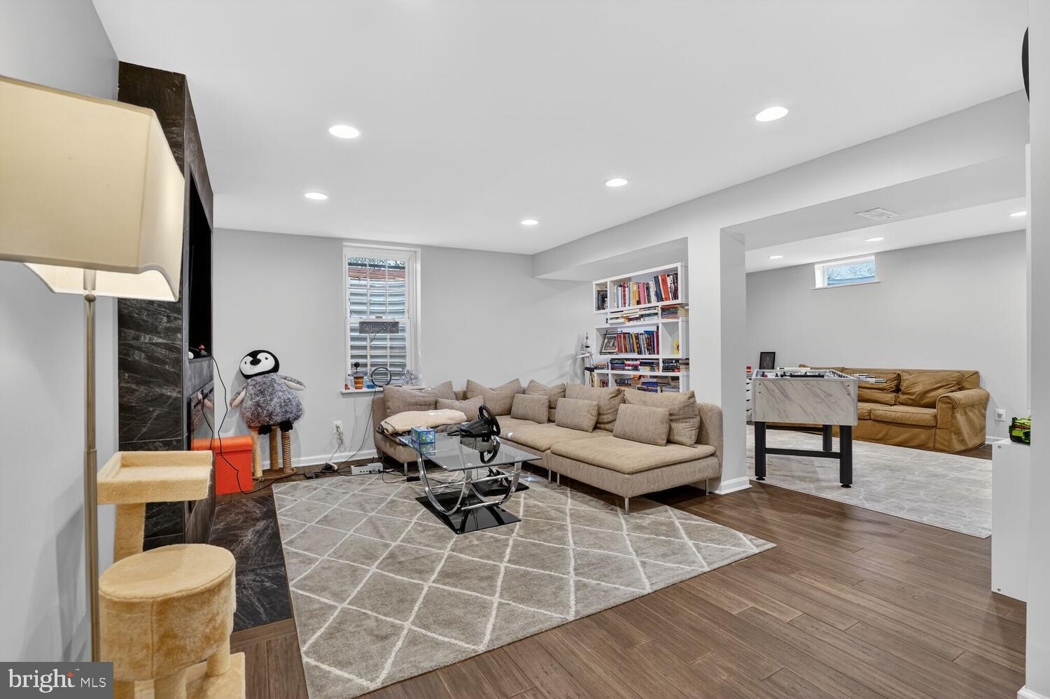 2208 HALTER LANE