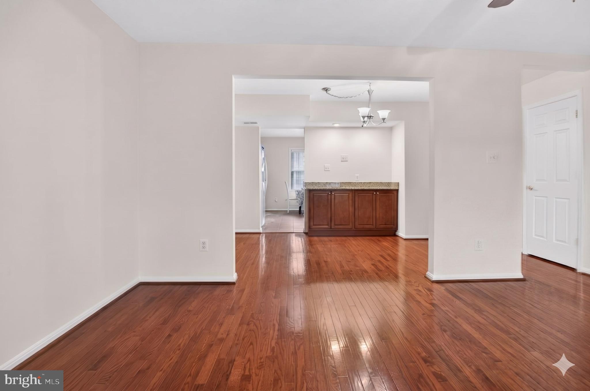 6358 FENESTRA COURT