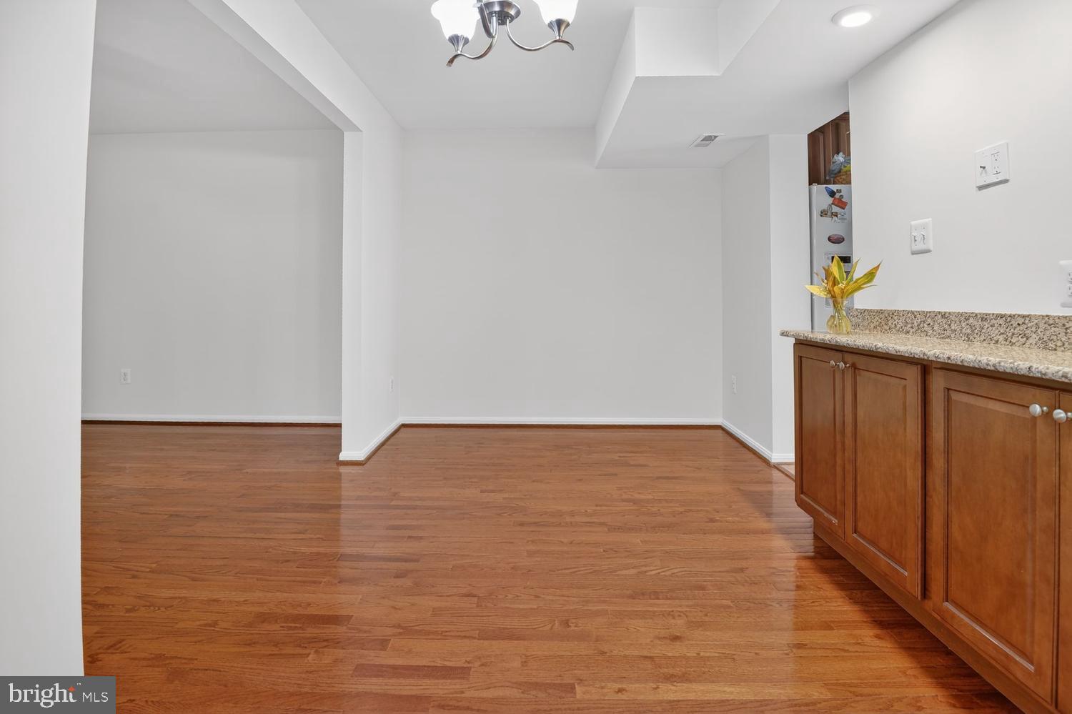6358 FENESTRA COURT