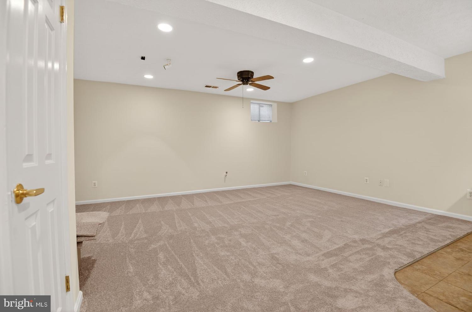 6358 FENESTRA COURT