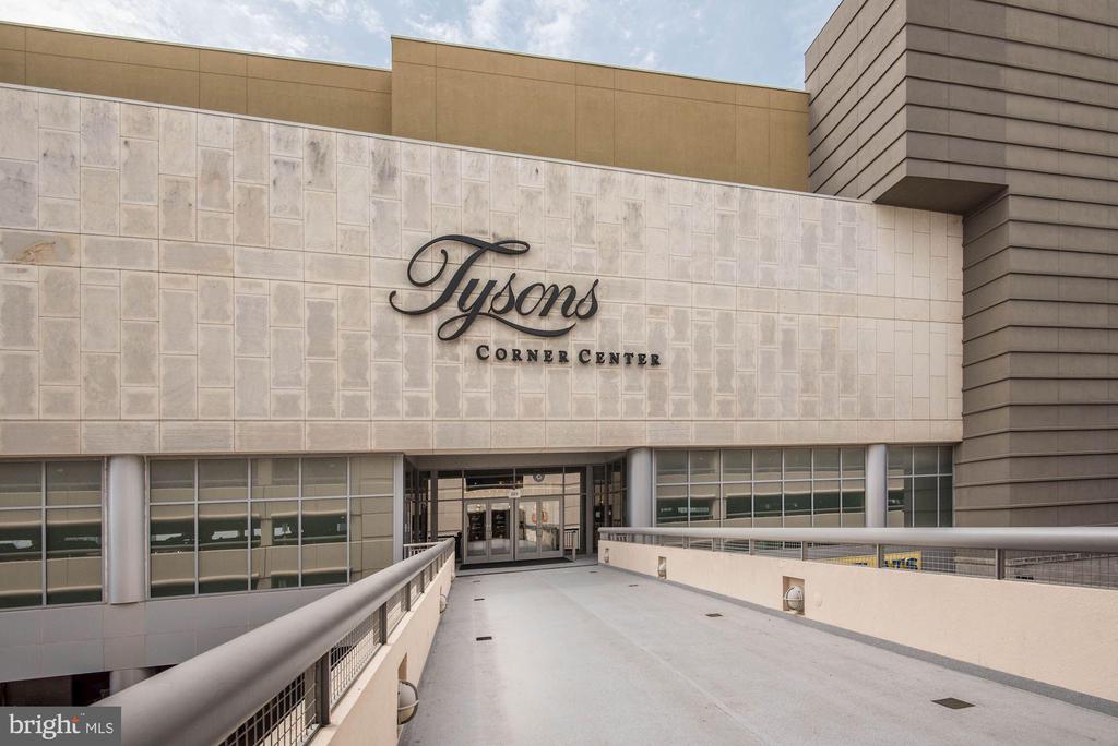 1504 LINCOLN WAY 308
