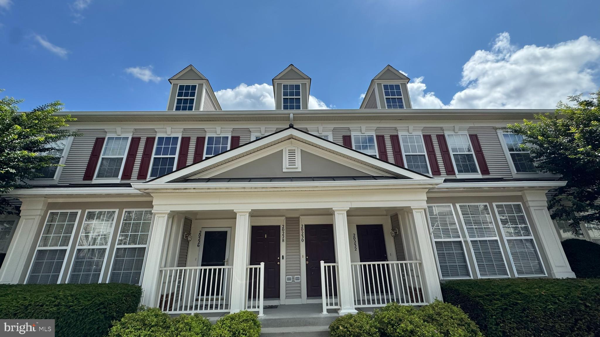 20230 Macglashan Ter #2107