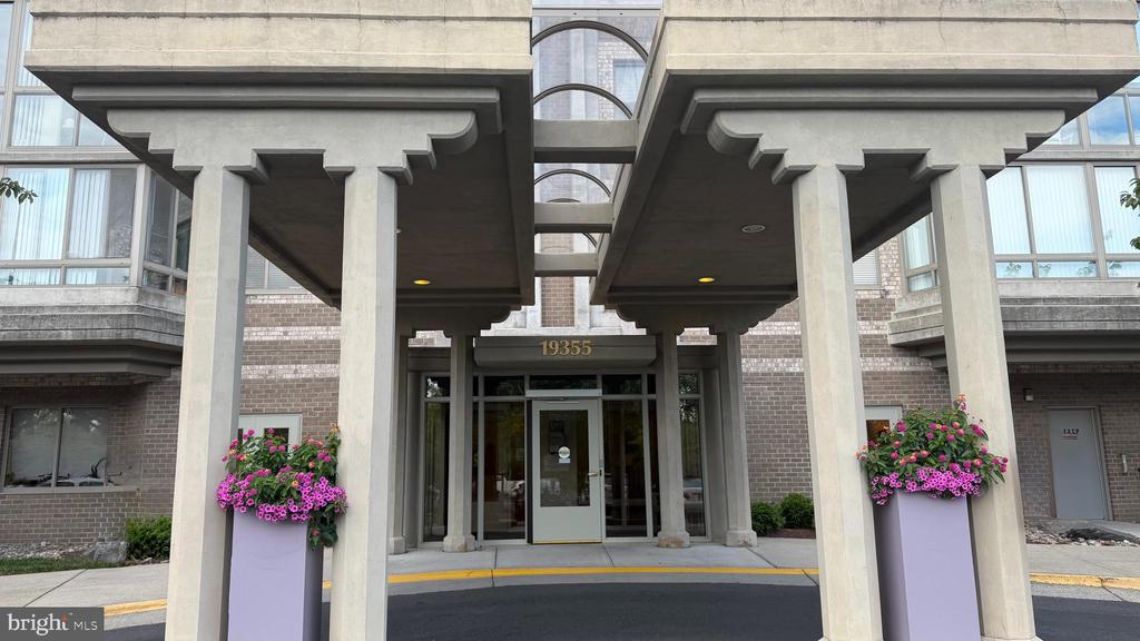 19355 CYPRESS RIDGE TERRACE Unit: 307
