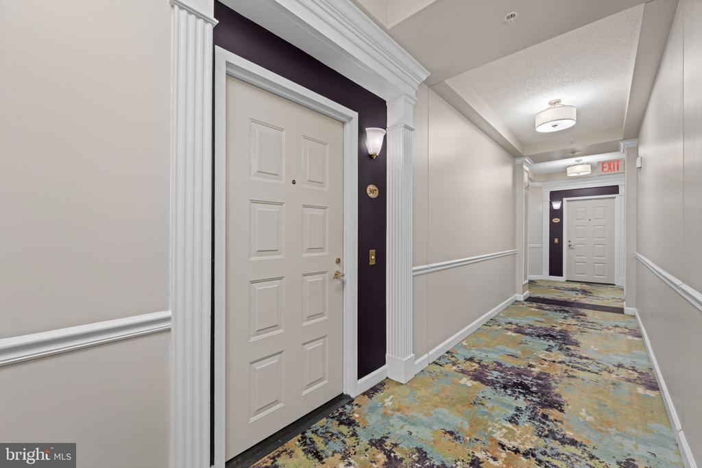 19355 CYPRESS RIDGE TERRACE Unit: 307