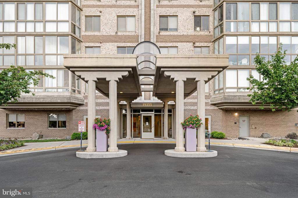 19355 CYPRESS RIDGE TERRACE Unit: 307