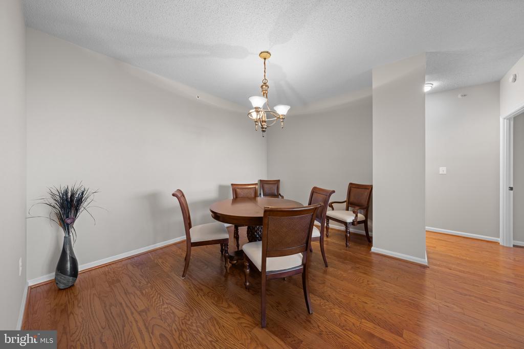 19355 CYPRESS RIDGE TERRACE Unit: 307