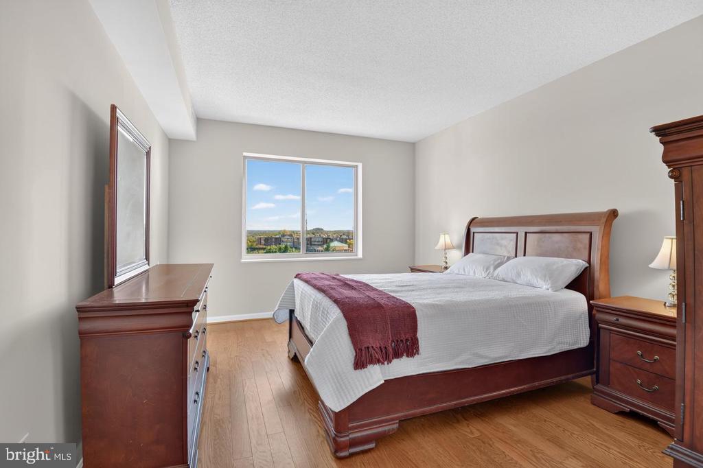 19355 CYPRESS RIDGE TERRACE Unit: 307