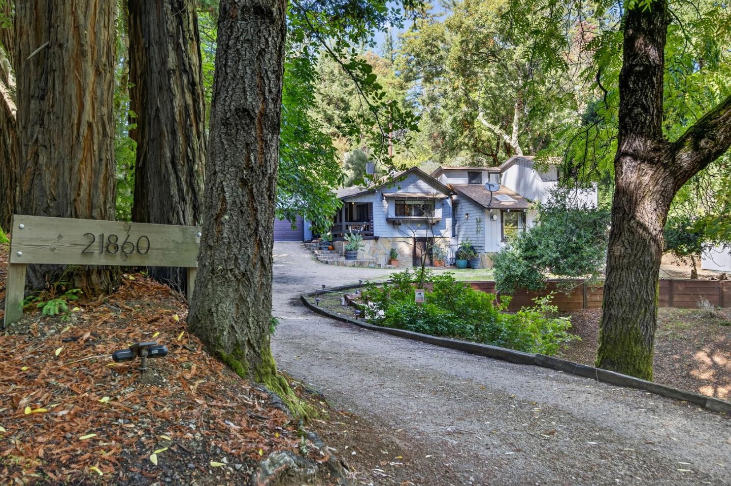 21860 Bear Creek Way