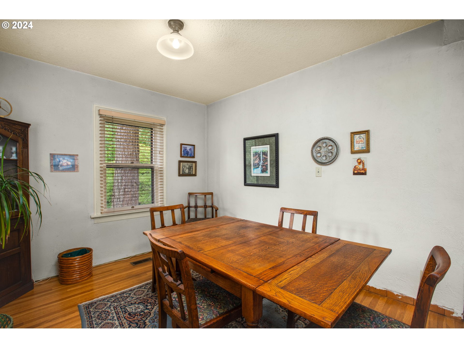 7298 SW CAPITOL HILL RD