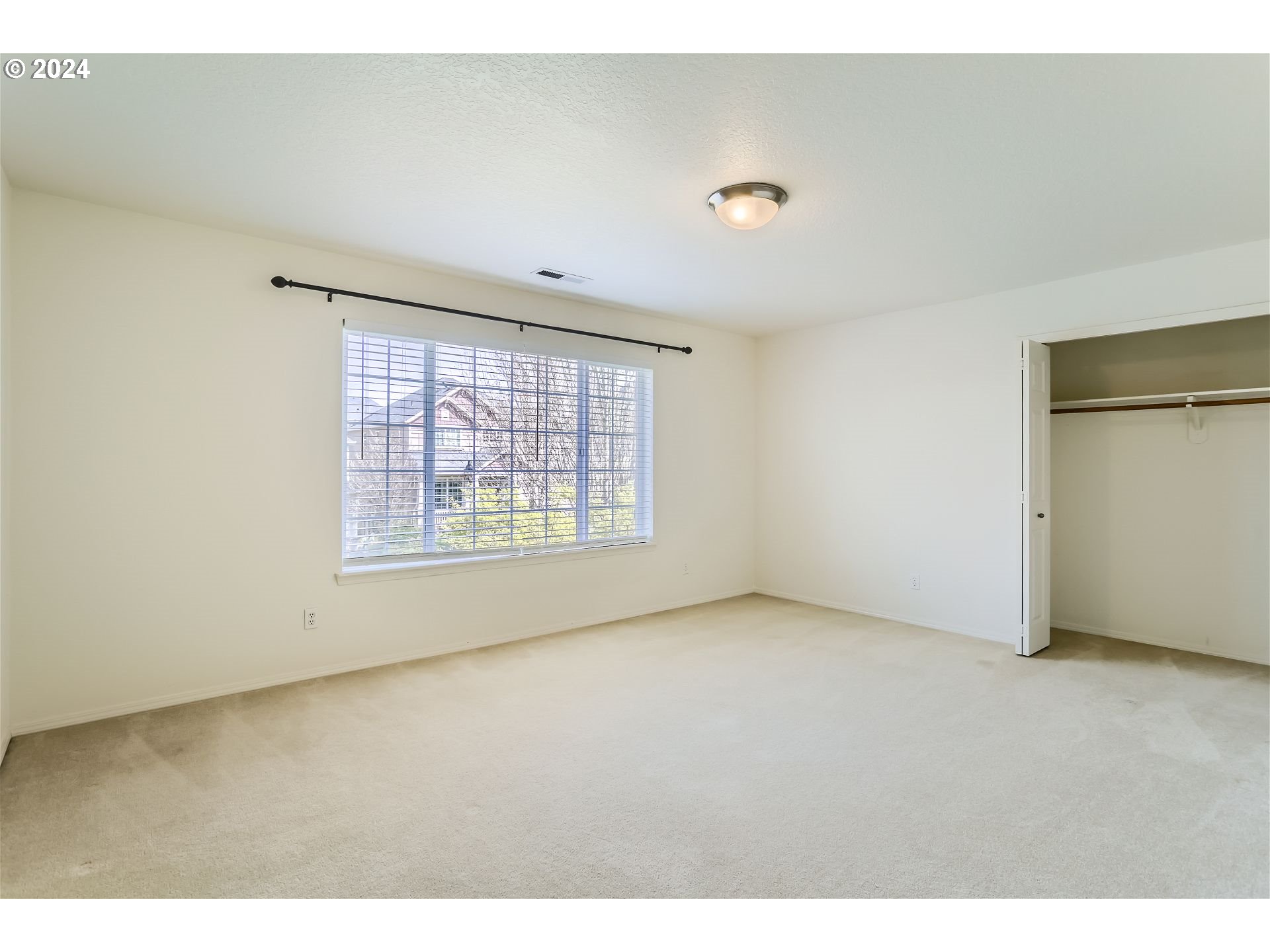 13634 NW STONEBRIDGE DR