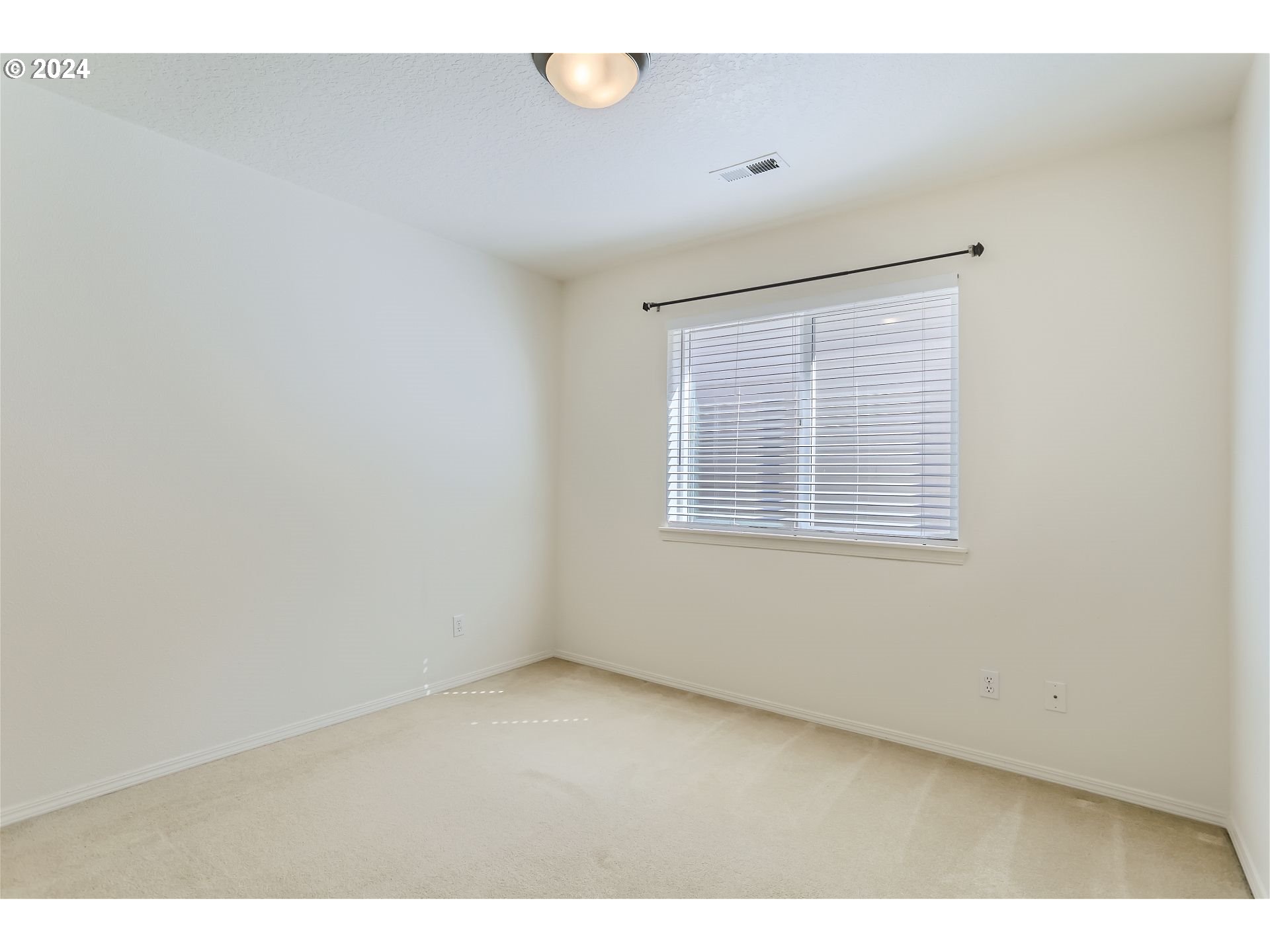 13634 NW STONEBRIDGE DR