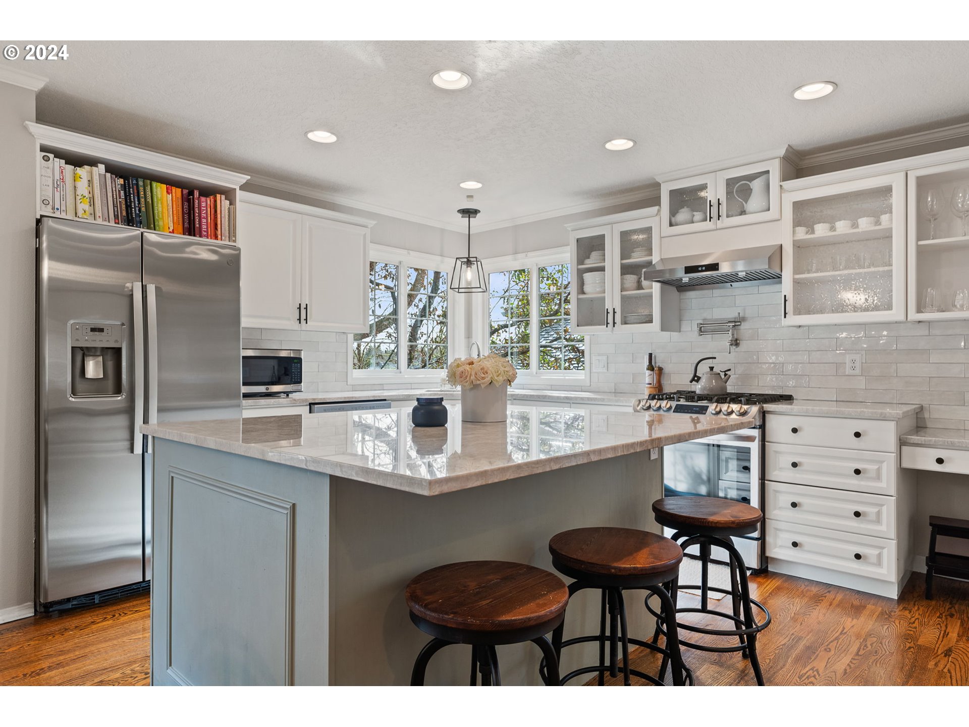 13819 PROVINCIAL HILL DR