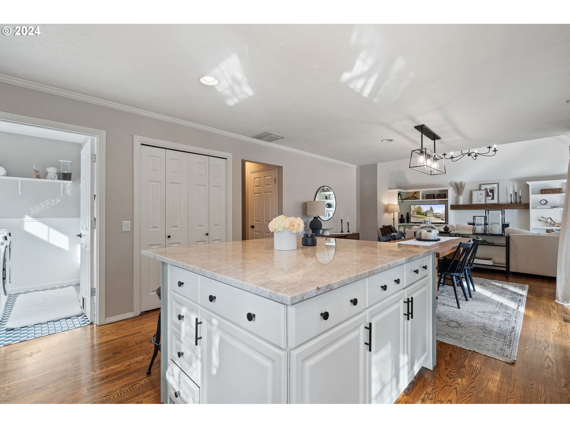 13819 PROVINCIAL HILL DR