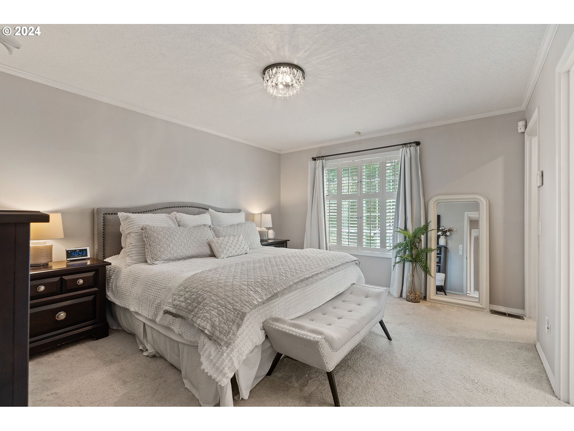 13819 PROVINCIAL HILL DR