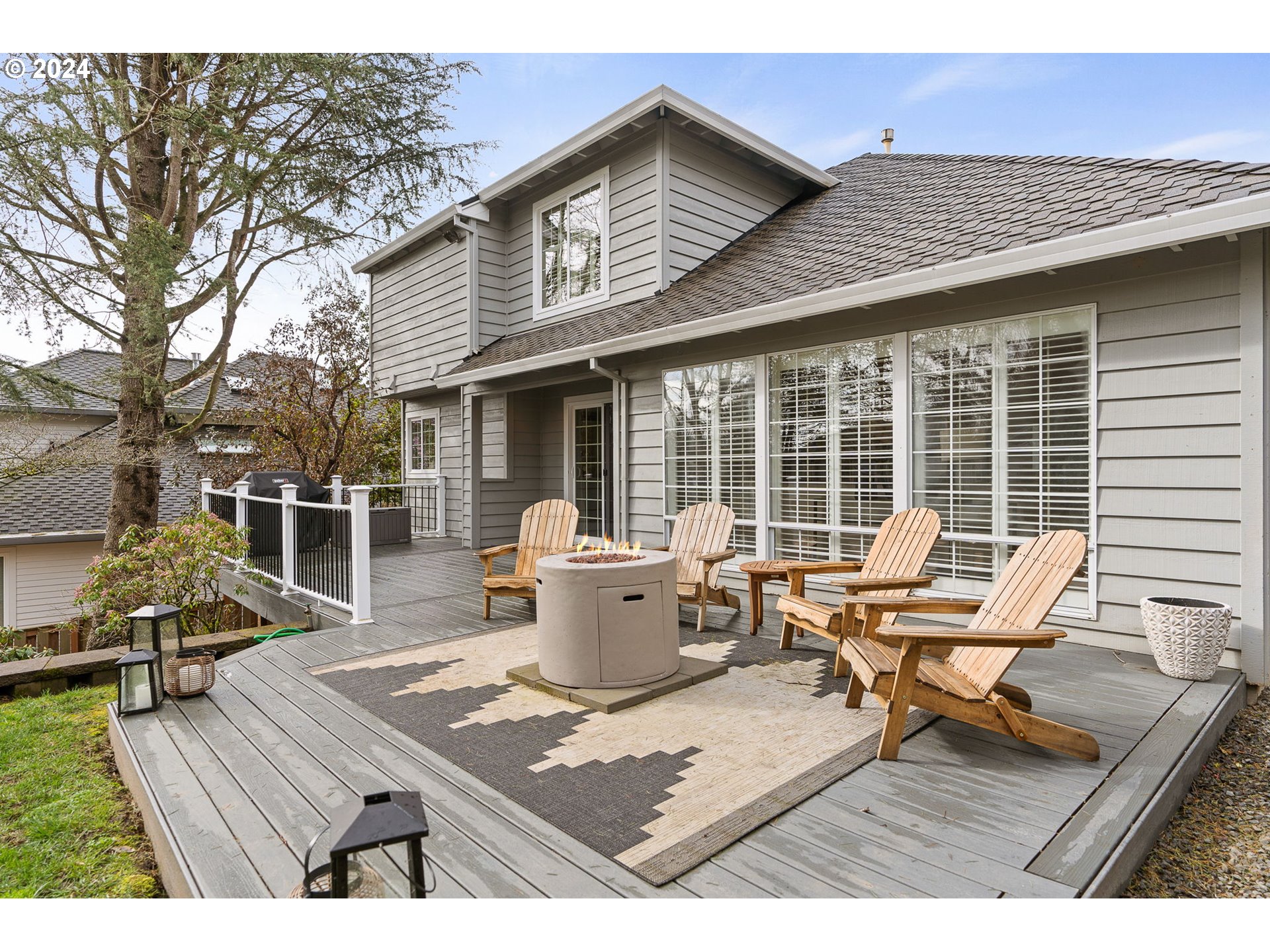 13819 PROVINCIAL HILL DR