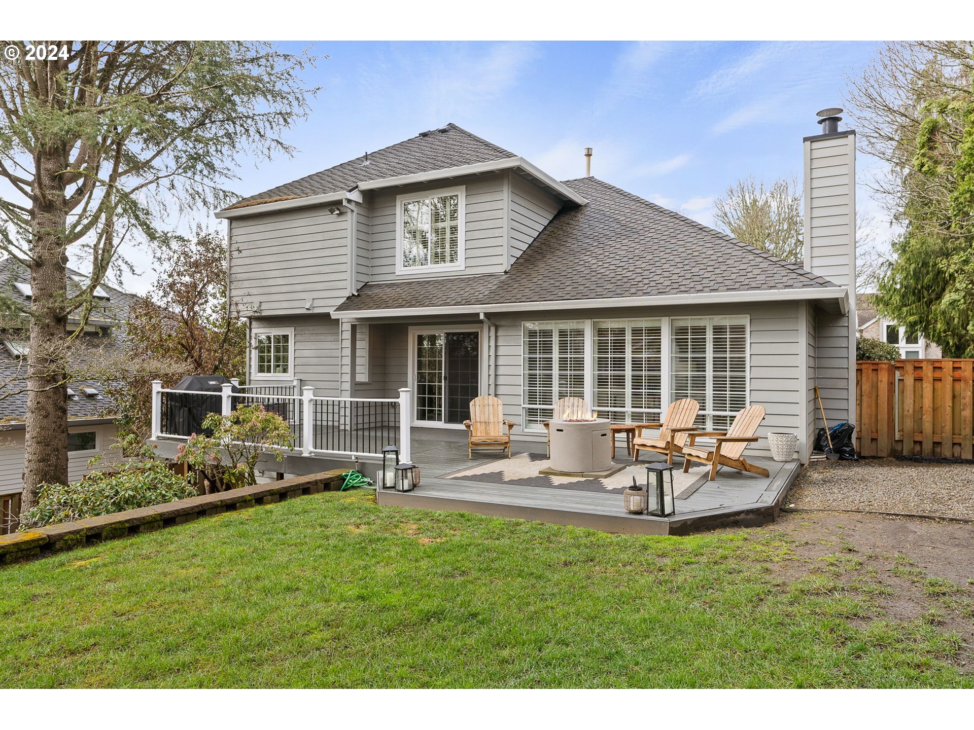 13819 PROVINCIAL HILL DR