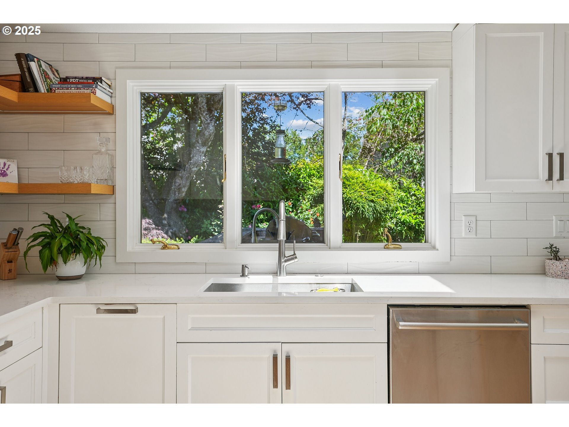 8895 SW BOHMANN PKWY