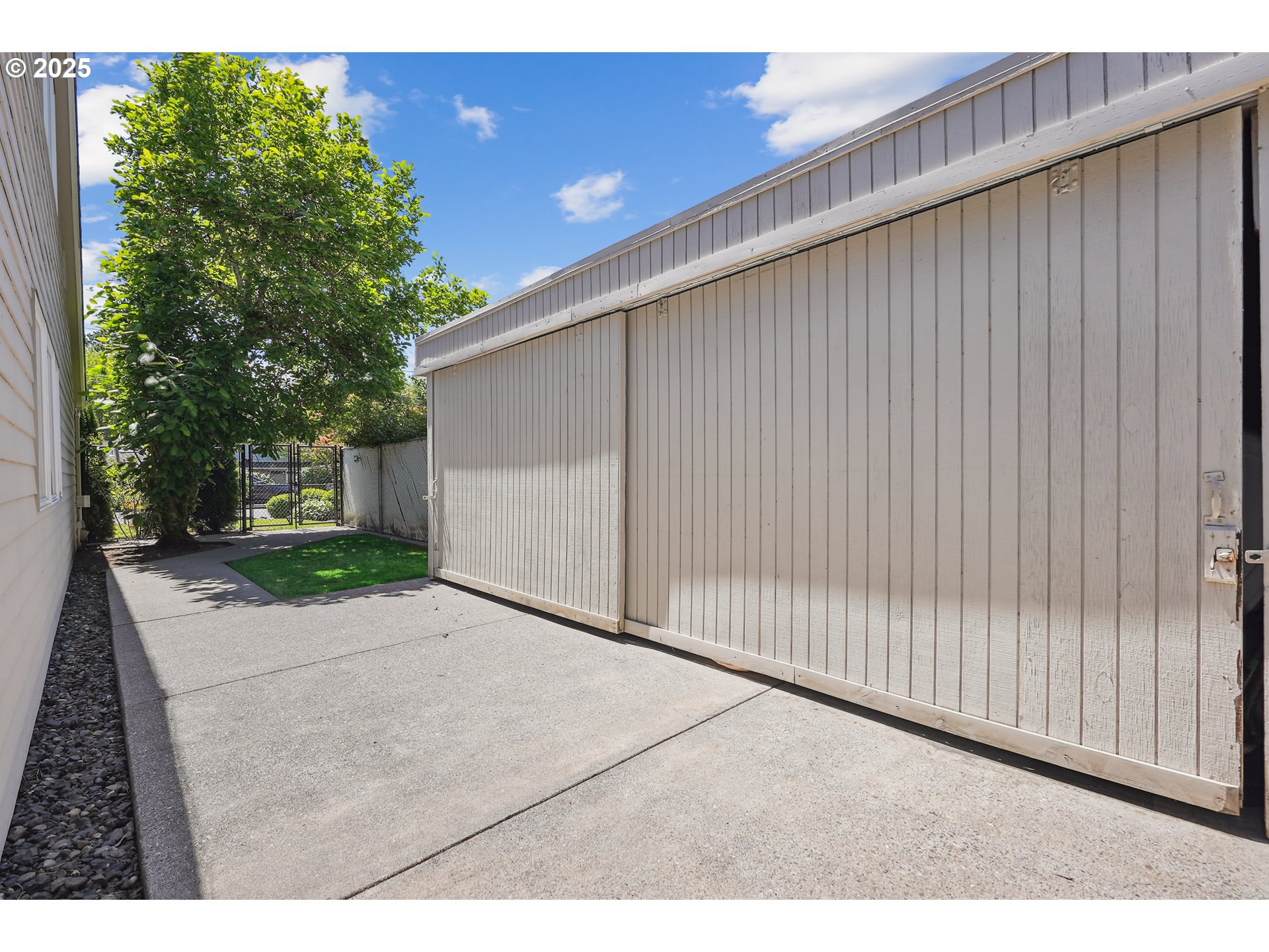 8895 SW BOHMANN PKWY