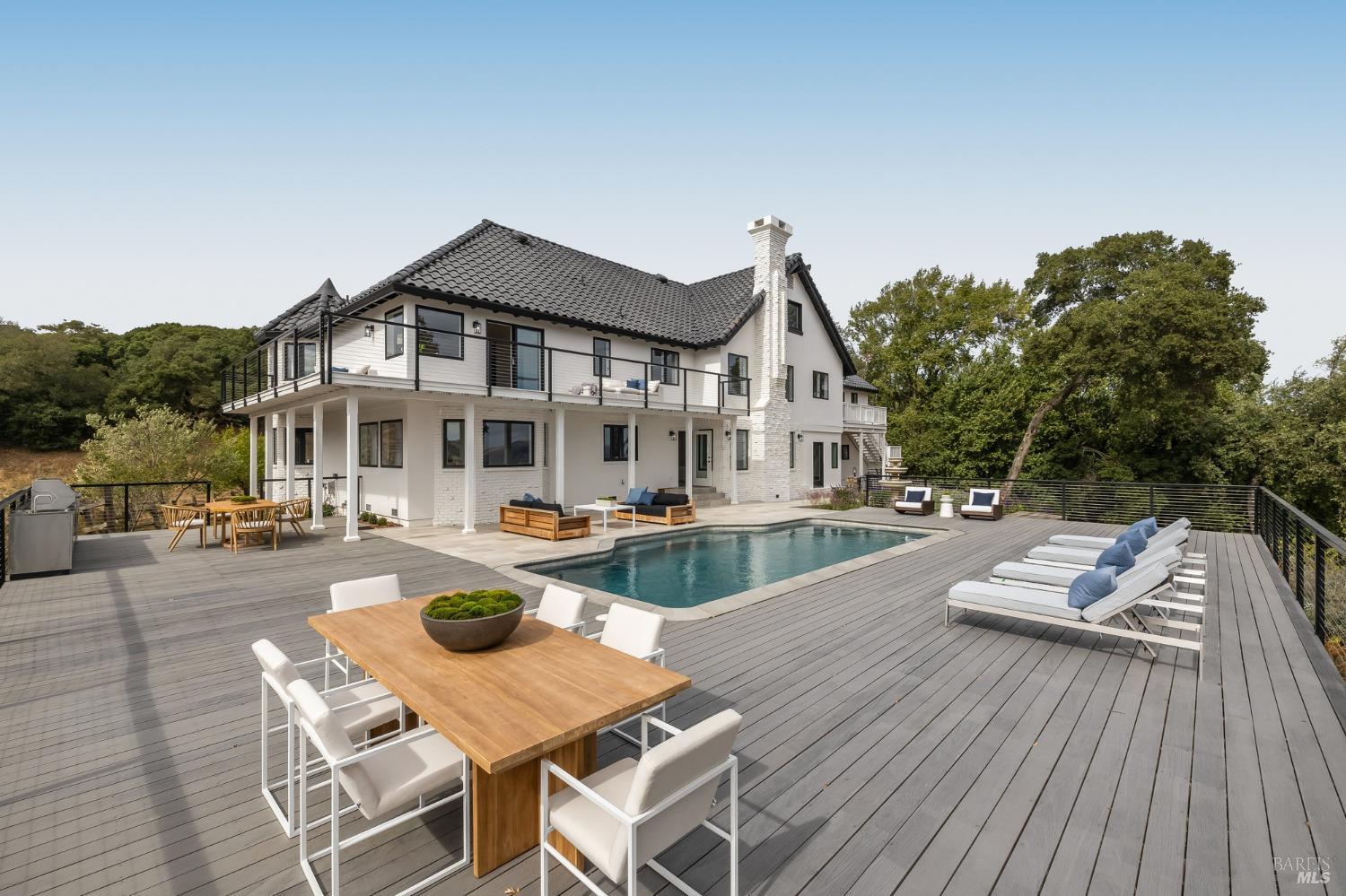 2980 White Alder Avenue