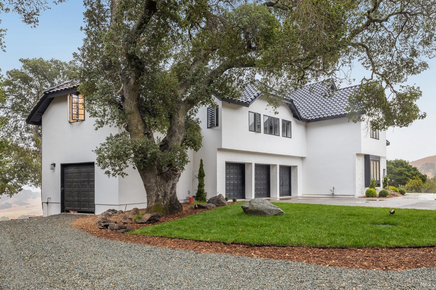 2980 White Alder Avenue