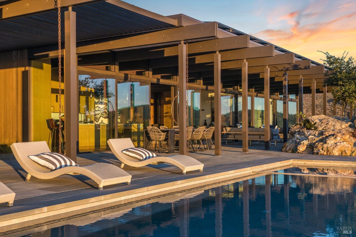 2979 Wood Valley Road