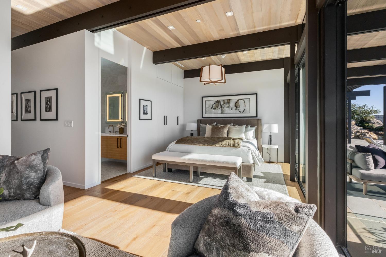 2979 Wood Valley Road