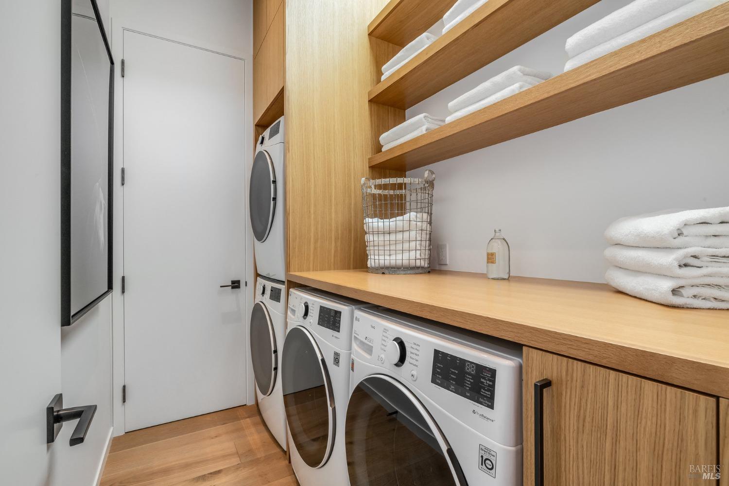 2979 Wood Valley Road