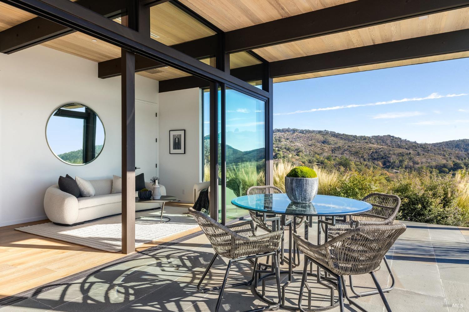 2979 Wood Valley Road