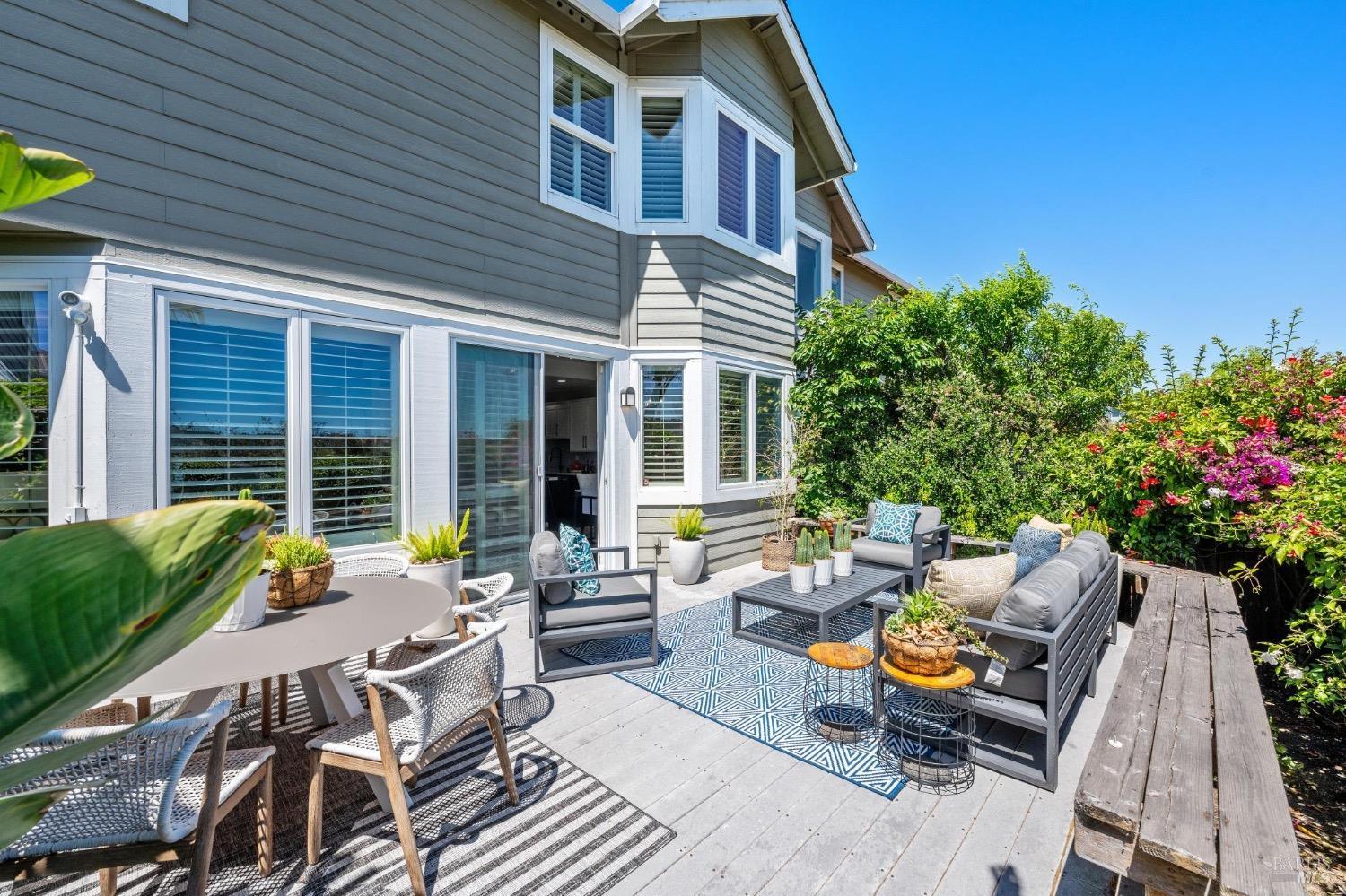 160 Baypoint Drive