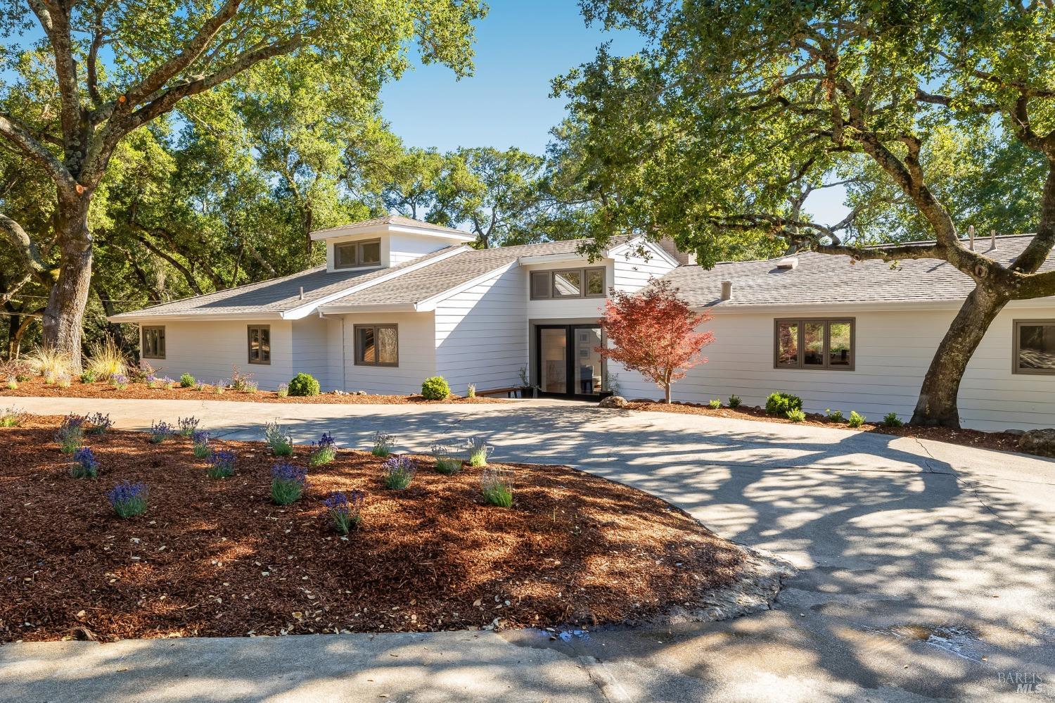 2211 Thornsberry Road