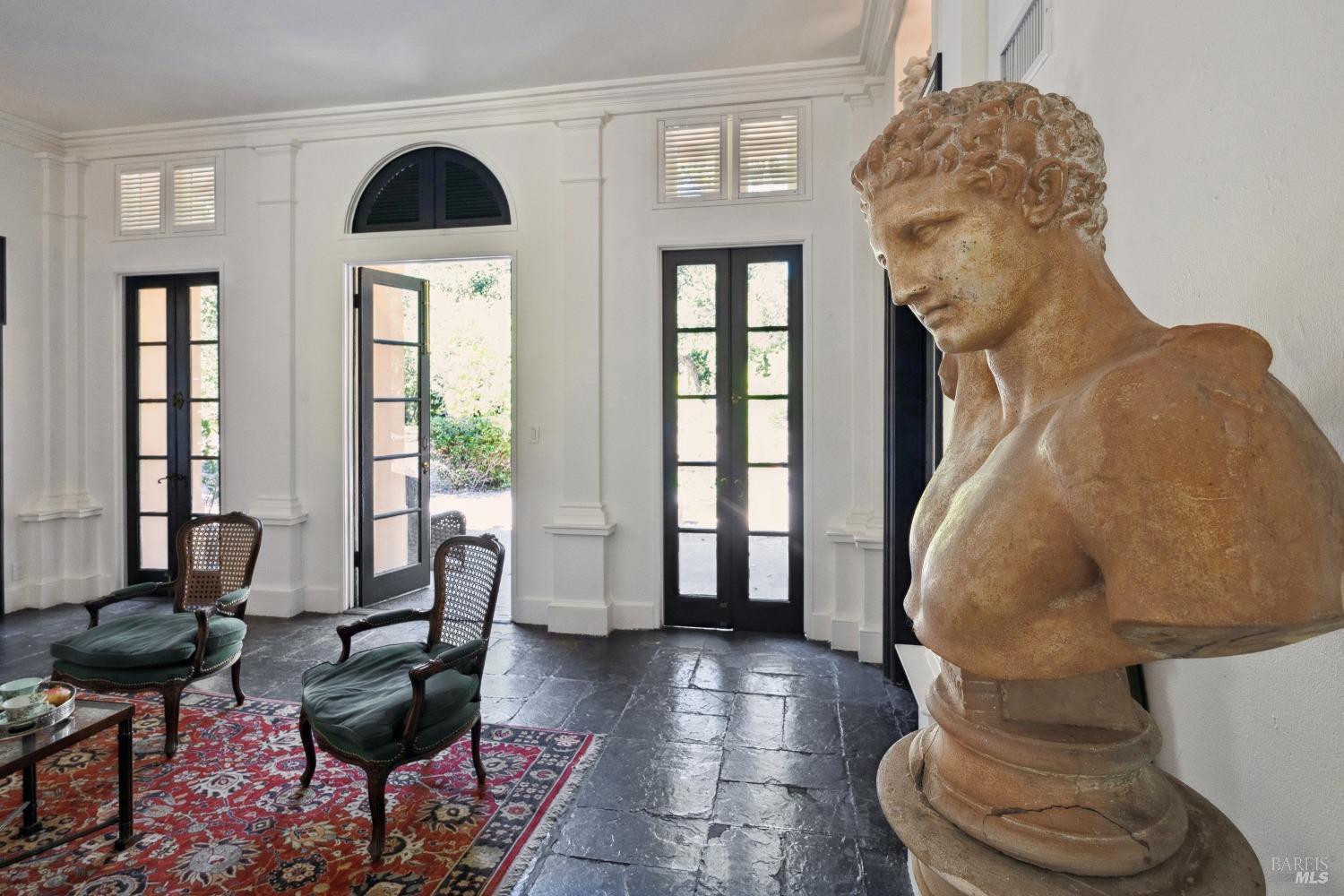 2035 Thornsberry Road