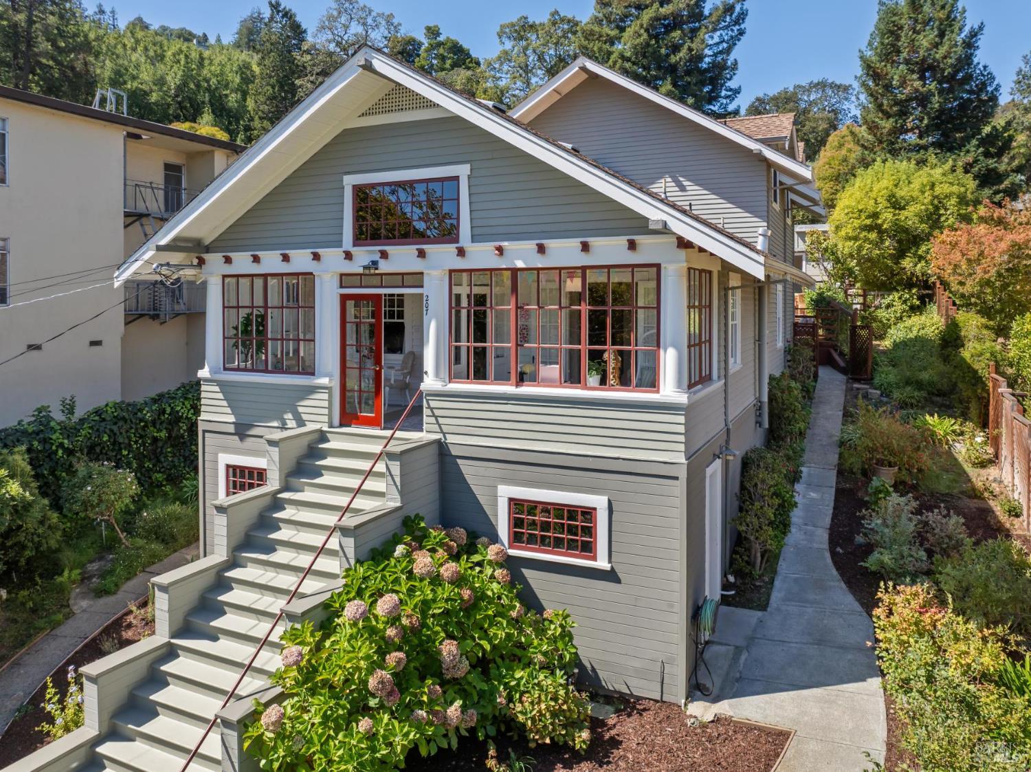 207 D Street, San Rafael