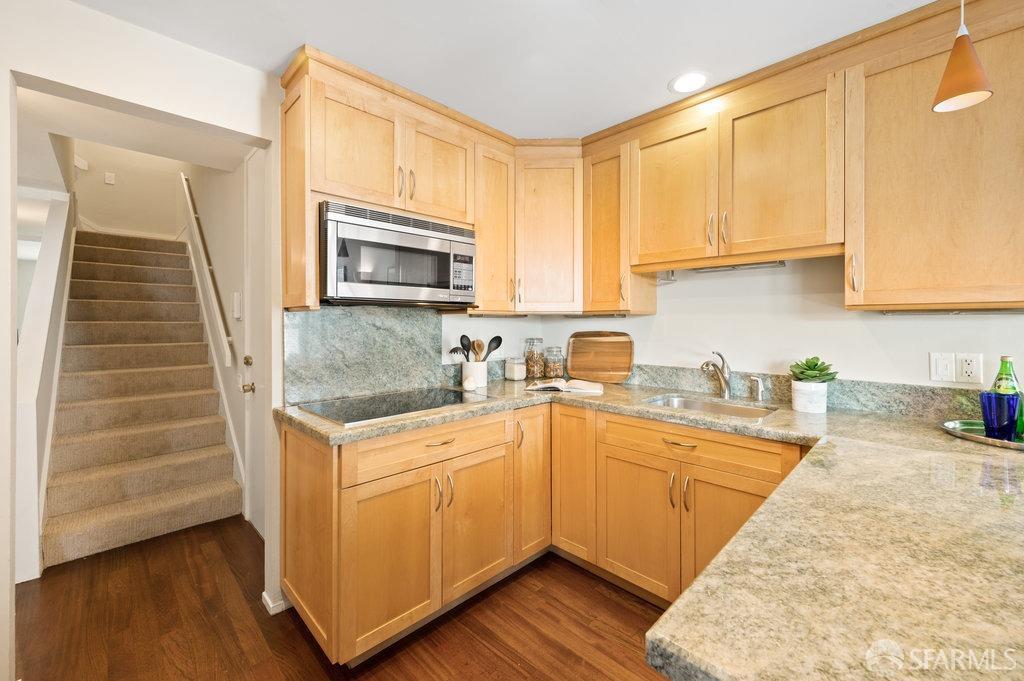 266 Red Rock Way Unit: A