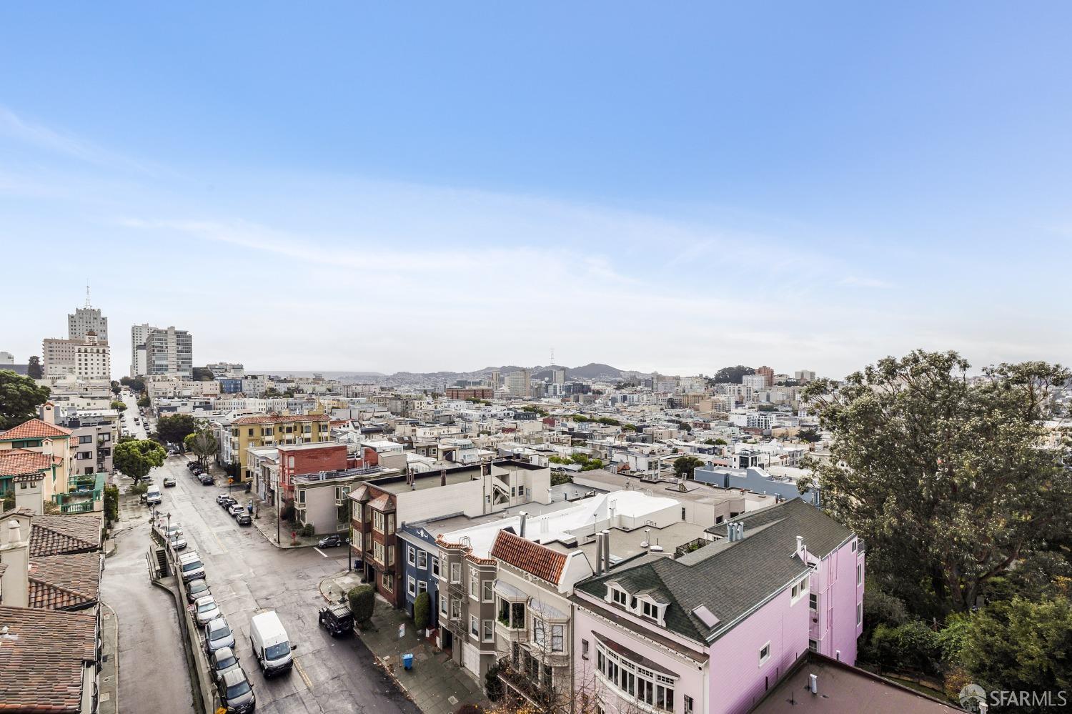 999 Green Street # 1102