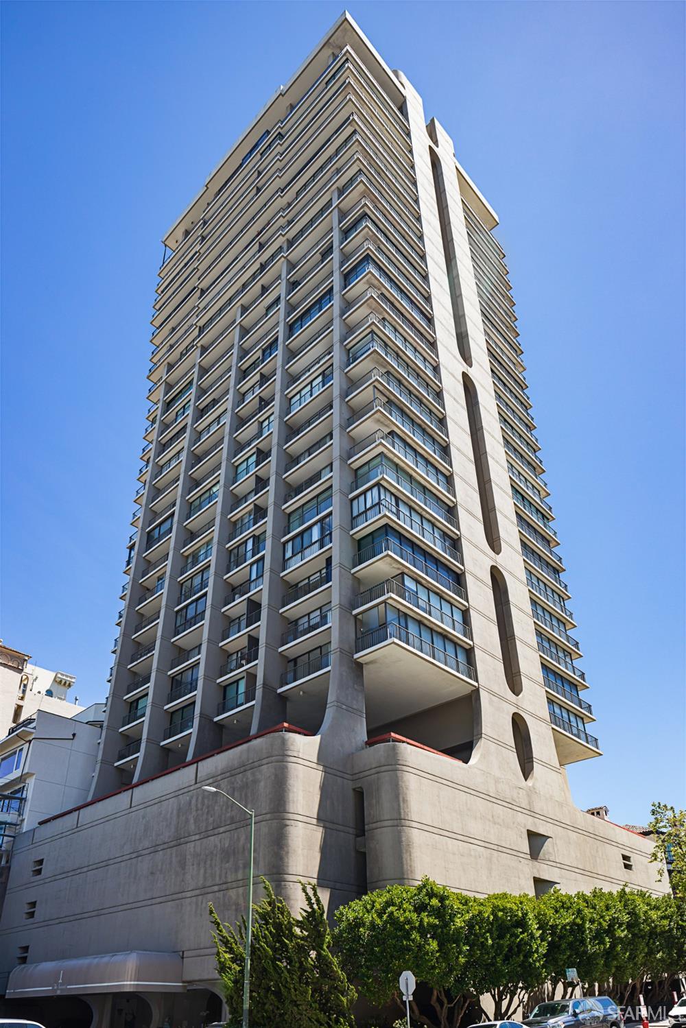 999 Green Street # 1102