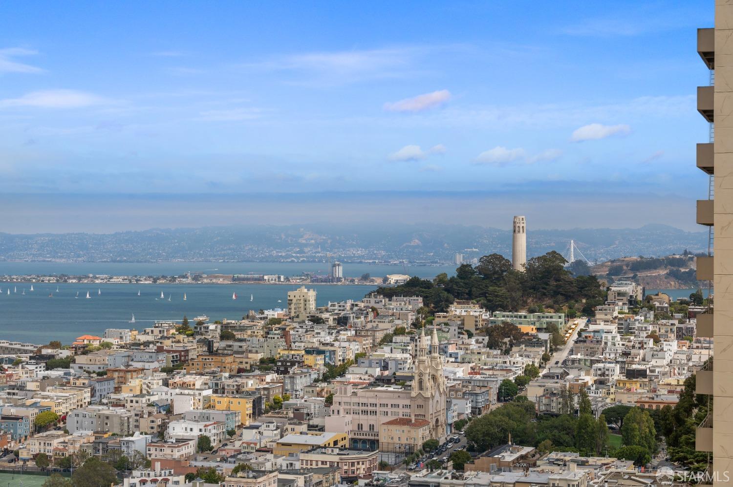 1070 Green Street # 601